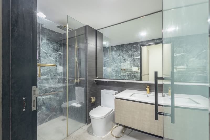 Bellewoods Executive Condominium For Sale at S$ 1,500,000 | PropertyGuru Singapore - Bathroom