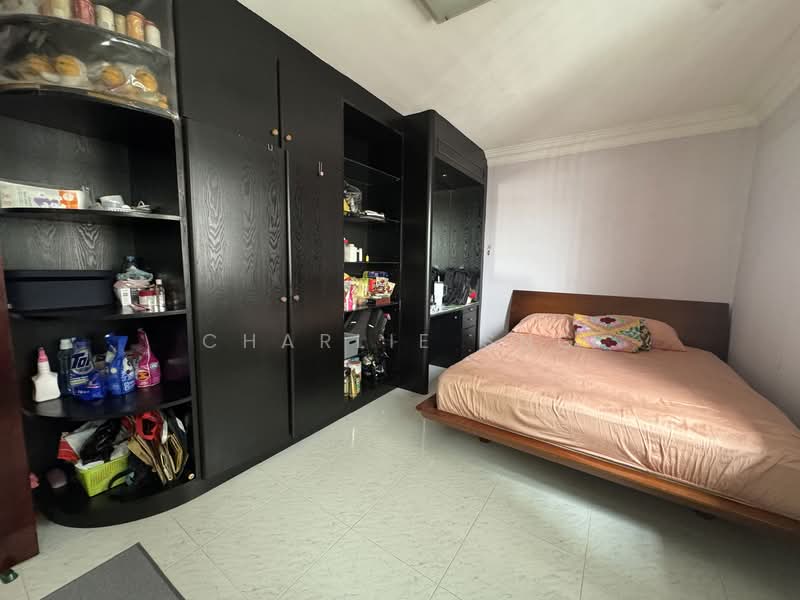 294 Choa Chu Kang Avenue 2 HDB Flat For Sale at S$ 599,000 | PropertyGuru Singapore - Bedroom