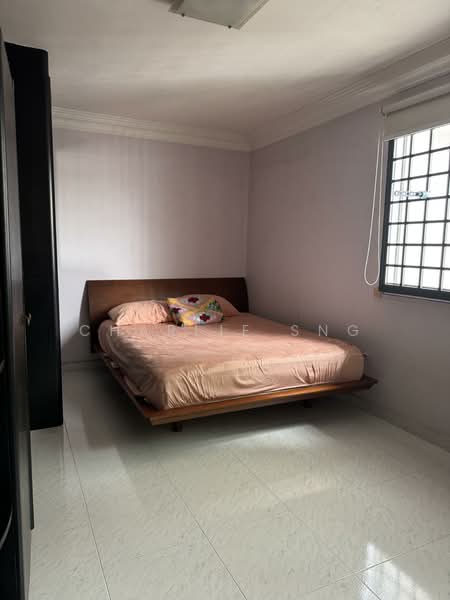 294 Choa Chu Kang Avenue 2 HDB Flat For Sale at S$ 599,000 | PropertyGuru Singapore - Bedroom