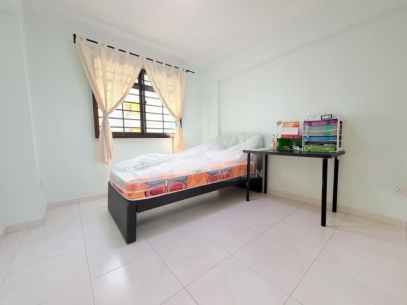 296B Compassvale Crescent, 296B Compassvale Crescent, 3 Bedrooms, 1,184 sqft, HDB Flat For Sale, by Sean Yin, 500080824 - Bedroom - PropertyGuru.com.sg