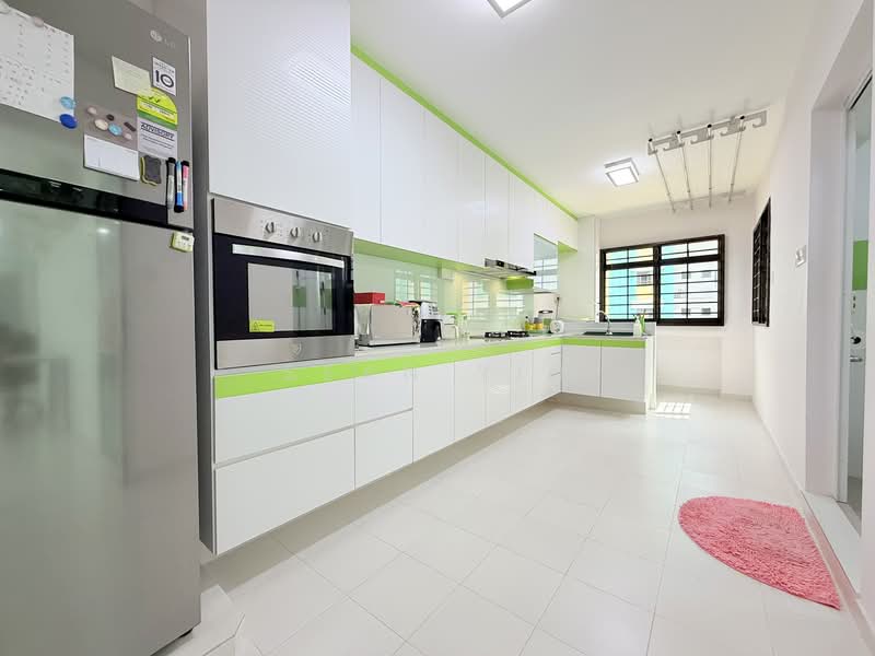 296B Compassvale Crescent, 296B Compassvale Crescent, 3 Bedrooms, 1,184 sqft, HDB Flat For Sale, by Sean Yin, 500080824 - Kitchen - PropertyGuru.com.sg