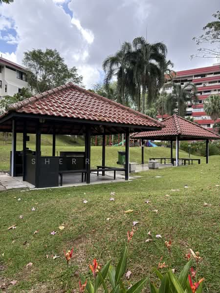 Hillcrest Arcadia Condominium For Sale at S$ 2,100,000 | PropertyGuru Singapore - BBQ