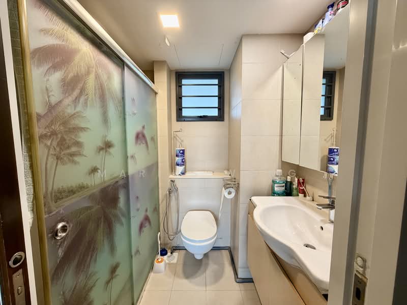 1B Cantonment Road HDB Flat For Sale at S$ 1,489,000 | PropertyGuru Singapore - Bathroom