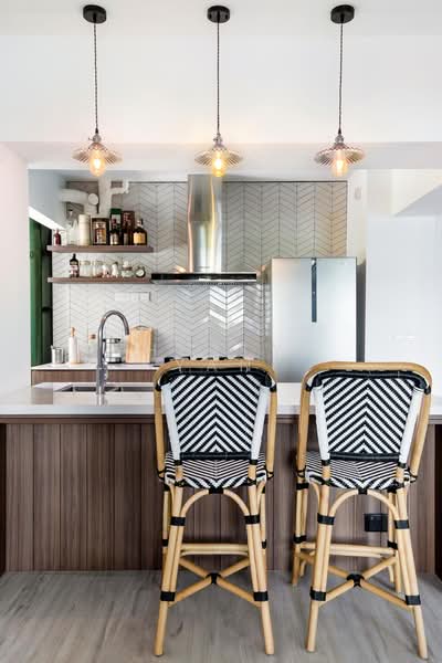 78 Lorong Limau HDB Flat For Sale at S$ 890,000 | PropertyGuru Singapore - Kitchen