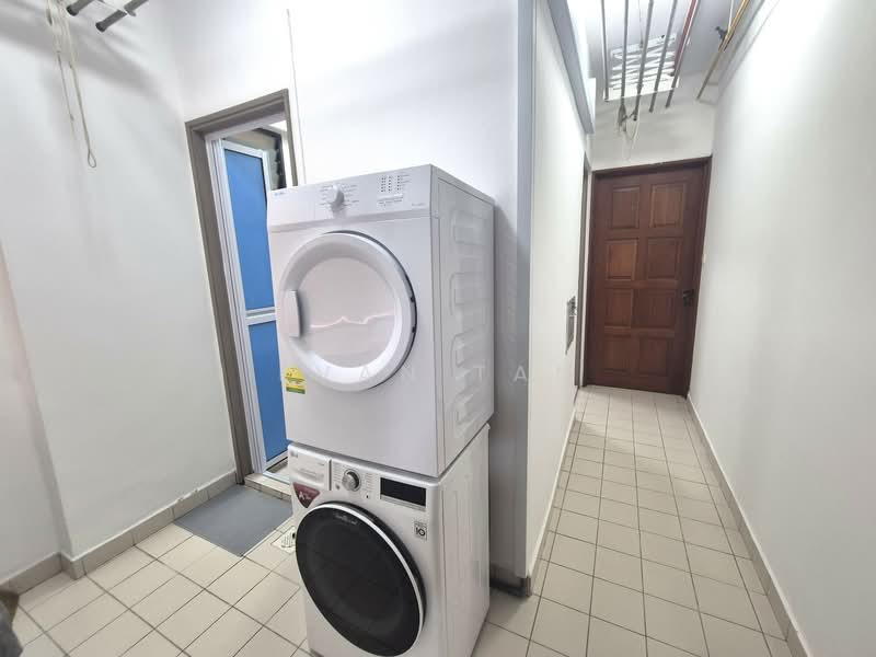 Simsville, 2 Geylang East Avenue 2, Room Rental, 120 sqft, Condominium For Rent, by Evan Tan, 500080862 - Interior - PropertyGuru.com.sg