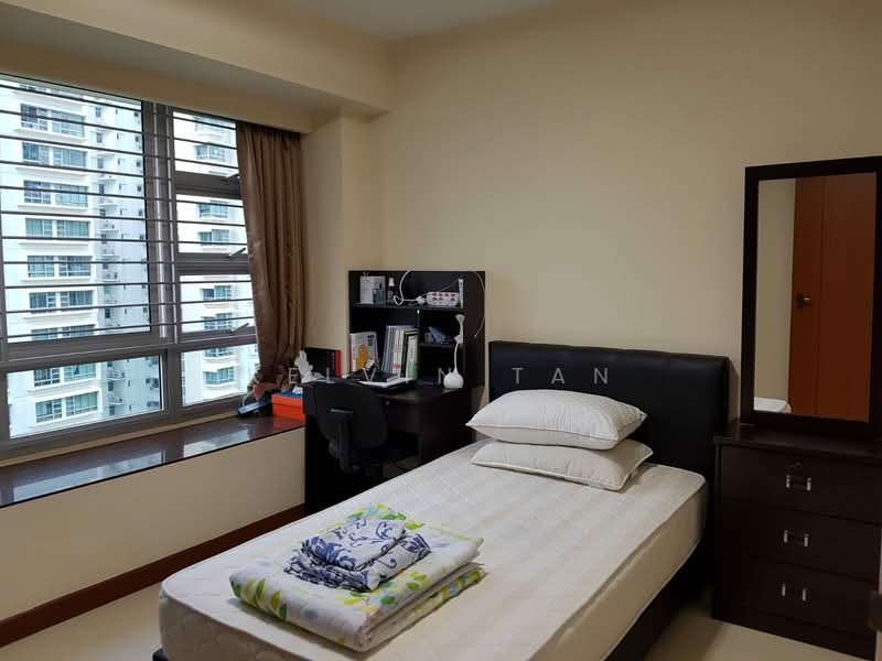 424 Clementi Avenue 1 HDB Flat For Sale at S$ 788,000 | PropertyGuru Singapore - Bedroom