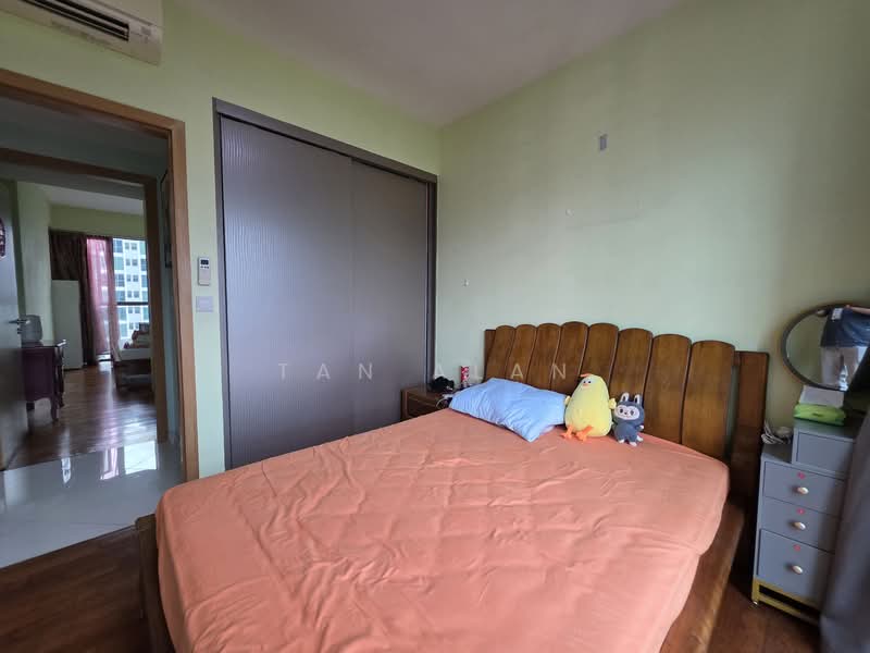 Eight Courtyards, 2 Canberra Drive, 3 Bedrooms, 1,141 sqft, Condominium For Rent, by Tan Alan, 500080873 - Bedroom - PropertyGuru.com.sg