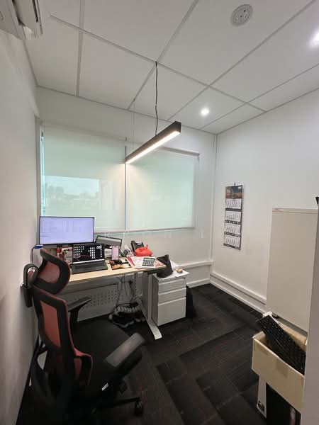 One Commonwealth, 1 Commonwealth Lane, 2,034 sqft, Light Industrial (B1) For Rent, by Jerron Lim, 500080890 - Study - CommercialGuru.com.sg