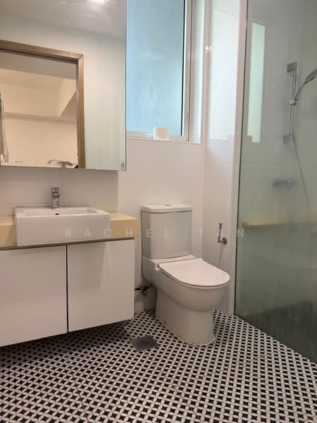 Roots @ Transit Apartment For Sale at S$ 900,000 | PropertyGuru Singapore - Bathroom