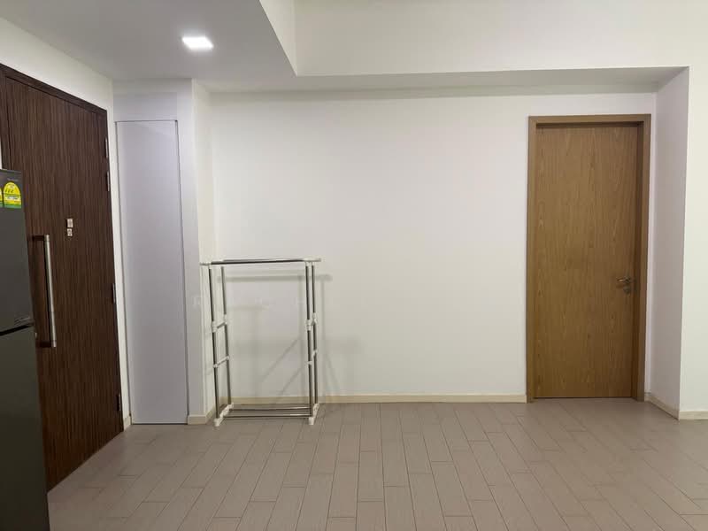 Roots @ Transit Apartment For Sale at S$ 900,000 | PropertyGuru Singapore - Interior