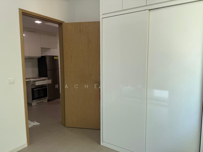 Roots @ Transit Apartment For Sale at S$ 900,000 | PropertyGuru Singapore - Kitchen