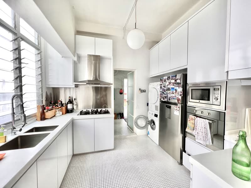 Rarely Available Blair Plain Conservation - Walk Up Apartment, Everton Road / Blair Road / Spottiswoode Park Road, 2 Bedrooms, 1,000 sqft, Conservation House For Rent, by JO Tan, 500080900 - Kitchen - PropertyGuru.com.sg