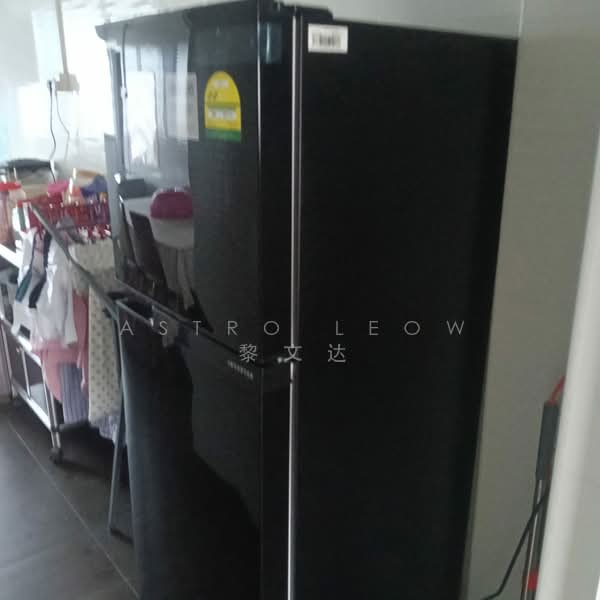 404 Yishun Avenue 6, 404 Yishun Avenue 6, Room Rental, 110 sqft, HDB Flat For Rent, by Astro Leow 黎文达, 500080904 - Kitchen - PropertyGuru.com.sg