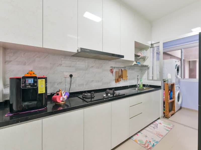 227A Ang Mo Kio Street 23 HDB Flat For Sale at S$ 1,098,000 | PropertyGuru Singapore - Kitchen
