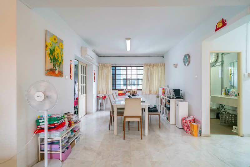 Lagoon View Apartment For Sale at S$ 1,990,000 | PropertyGuru Singapore - Dining Room