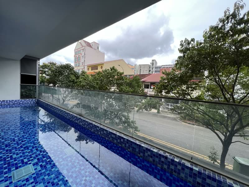 Centra Suites Apartment For Sale at S$ 750,000 | PropertyGuru Singapore
