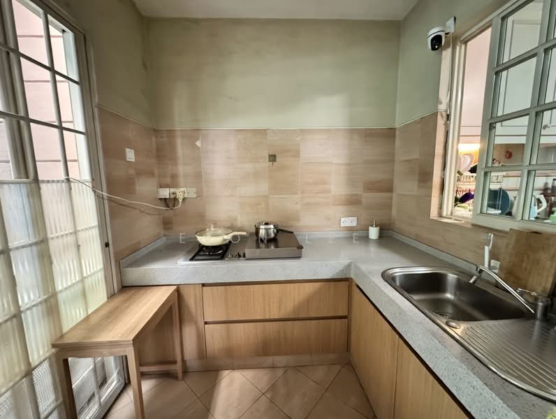 Spacious House Near Pasir Panjang MRT Station Terraced House For Sale at S$ 4,800,000 | PropertyGuru Singapore - Kitchen