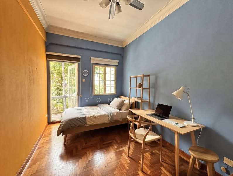 Spacious House Near Pasir Panjang MRT Station Terraced House For Sale at S$ 4,800,000 | PropertyGuru Singapore - Bedroom