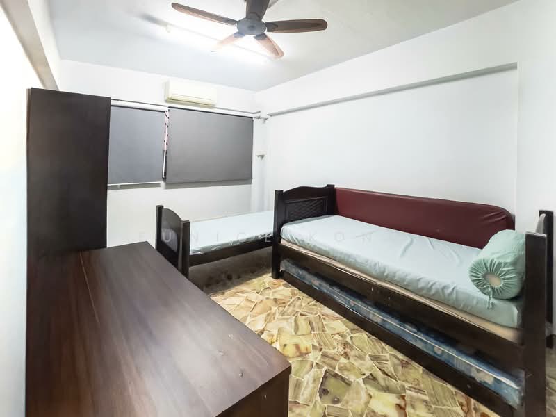 51 Teban Gardens Road, 51 Teban Gardens Road, Room Rental, 150 sqft, HDB Flat For Rent, by Eunice Kong, 500080941 - Bedroom - PropertyGuru.com.sg