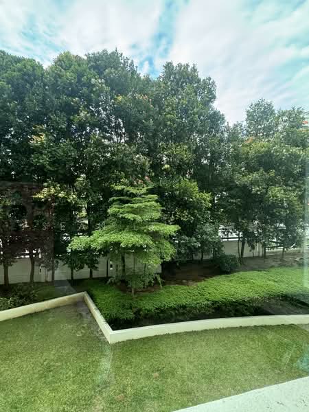 Palm Gardens, 2A Hong San Walk, Room Rental, 150 sqft, Condominium For Rent, by Sean Lee 李凱賢, 500080944 - Exterior - PropertyGuru.com.sg