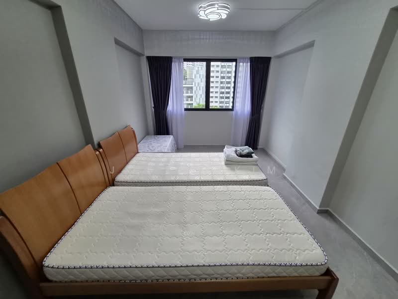 122 Teck Whye Lane, 122 Teck Whye Lane, Room Rental, 160 sqft, HDB Flat For Rent, by Joseph Kim, 500080949 - Bedroom - PropertyGuru.com.sg