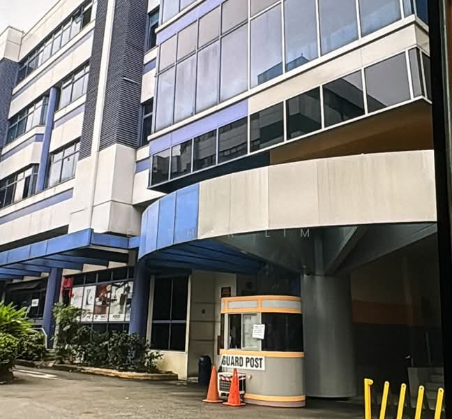 1 Woodlands Industrial Park E9, 1 Woodlands Industrial Park E9, 893 sqft, Factory / Workshop (B2) For Sale, by Esther Lim, 500080957 - Exterior - CommercialGuru.com.sg