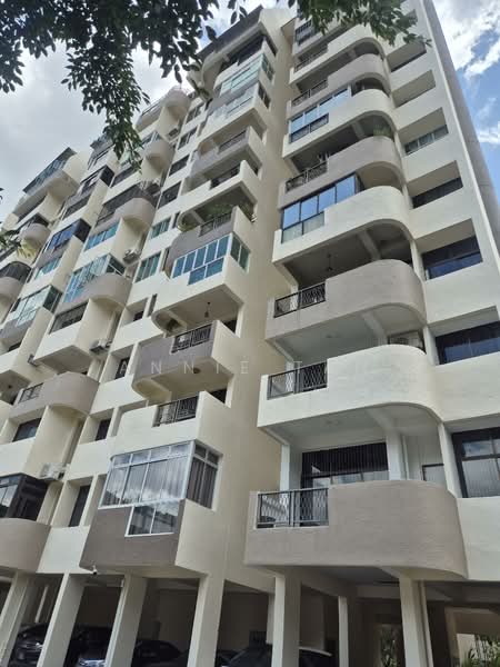 Lakepoint Condo, 2 Lakepoint Drive, 2 Bedrooms, 915 sqft, Condominium For Rent, by Annie Tan, 500080958 - Exterior - PropertyGuru.com.sg