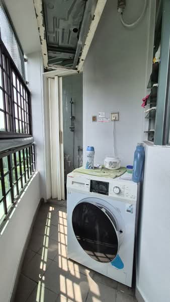 Astor Green, 3 Pine Grove, Room Rental, 150 sqft, Condominium For Rent, by Raymond Tay, 500080961 - Balcony - PropertyGuru.com.sg