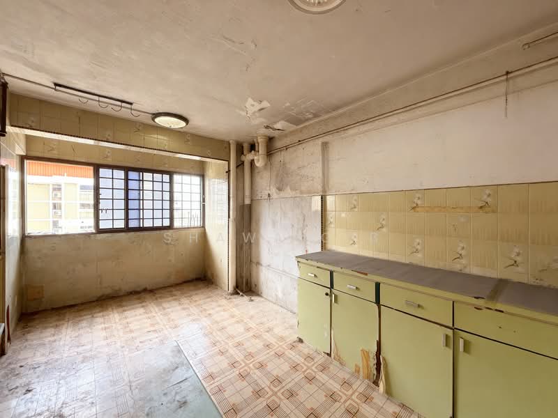 Kitchen (removal of items using AI)