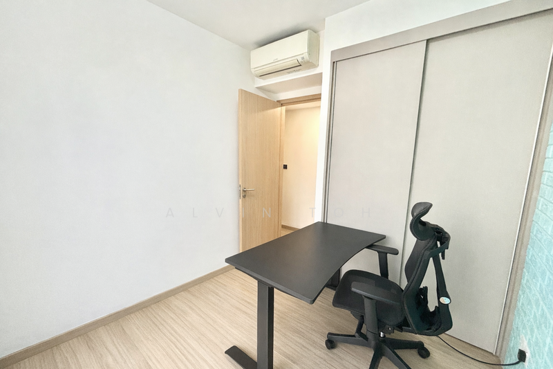 Parc Life Executive Condominium For Sale at S$ 1,350,000 | PropertyGuru Singapore - Study
