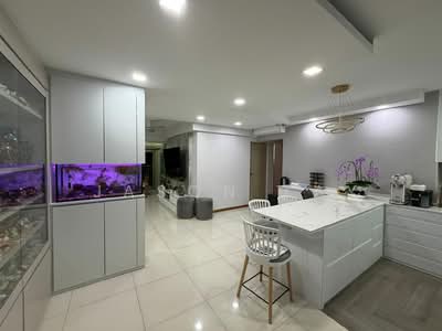 For Sale - 519B Tampines Central 8