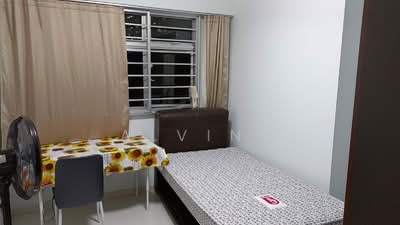 For Rent - 166A Yung Kuang Court