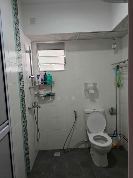 613D Punggol Drive, 613D Punggol Drive, Room Rental, 200 sqft, HDB Flat For Rent, by Alvin ., 500080990 - Bathroom - PropertyGuru.com.sg