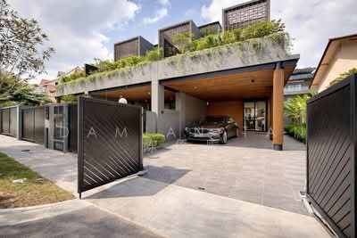 For Sale - ⭐️RARE & ONLY BRAND NEW CORNER TERRACE IN D10! | WITHIN 1KM TO HENRY PARK PRIMARY | NEAR MRT & MKT⭐️