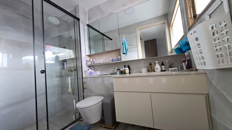 15 Sunrise Place Corner Terrace For Sale at S$ 5,500,000 | PropertyGuru Singapore - Bathroom