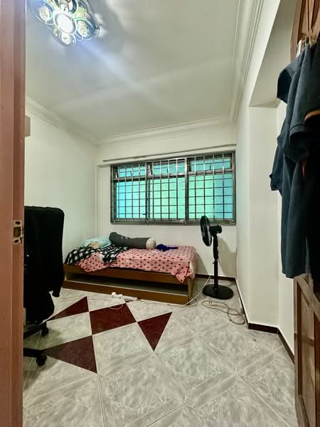 969 Hougang Street 91 HDB Flat For Sale at S$ 568,000 | PropertyGuru Singapore - Bedroom