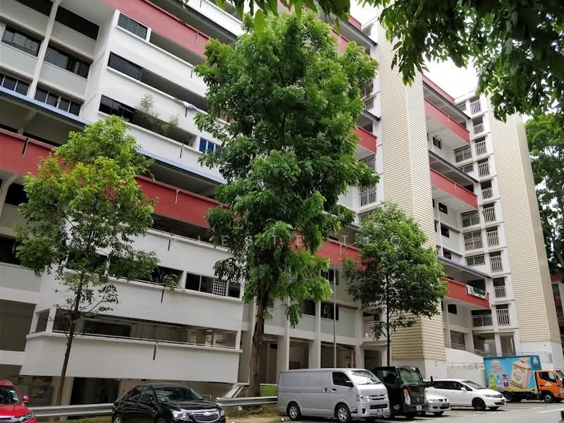 108 Woodlands Street 13 HDB Flat For Sale at S$ 500,000 | PropertyGuru Singapore - Exterior
