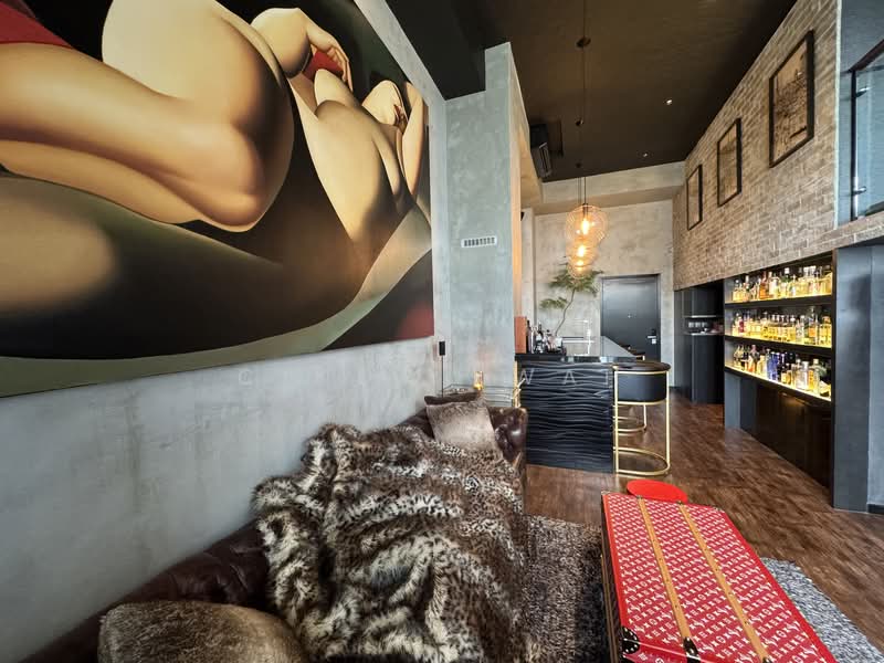 The Hillier Condominium For Sale at S$ 1,200,000 | PropertyGuru Singapore - Living Room