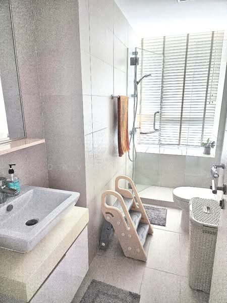 Nova 48 Apartment For Sale at S$ 3,600,000 | PropertyGuru Singapore - Bathroom