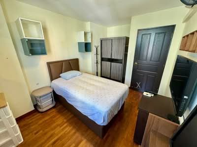 For Rent - 629 Senja Road