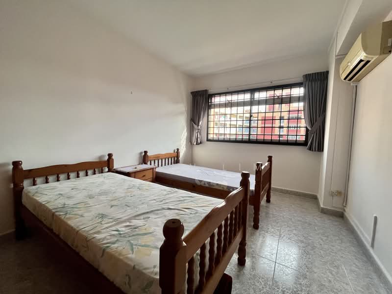 97 Lorong 3 Toa Payoh, 97 Lorong 3 Toa Payoh, 3 Bedrooms, 1,324 sqft, HDB Flat For Rent, by Kyean Lim, 500081099 - Bedroom - PropertyGuru.com.sg