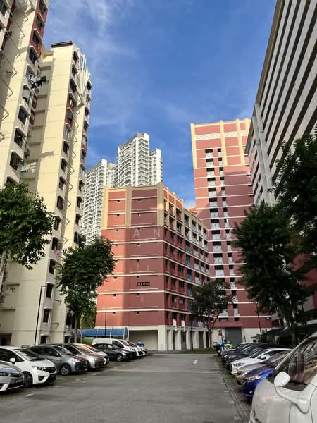 97 Lorong 3 Toa Payoh, 97 Lorong 3 Toa Payoh, 3 Bedrooms, 1,324 sqft, HDB Flat For Rent, by Kyean Lim, 500081099 - Exterior - PropertyGuru.com.sg