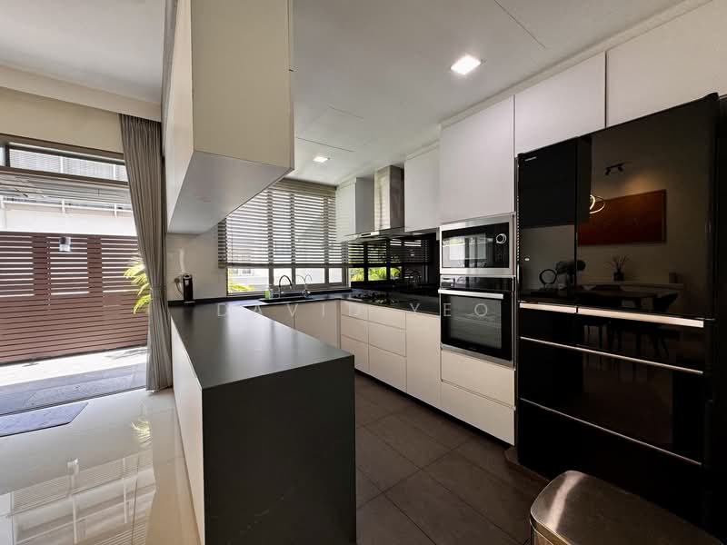 The Teneriffe Cluster House For Sale at S$ 3,900,000 | PropertyGuru Singapore - Kitchen
