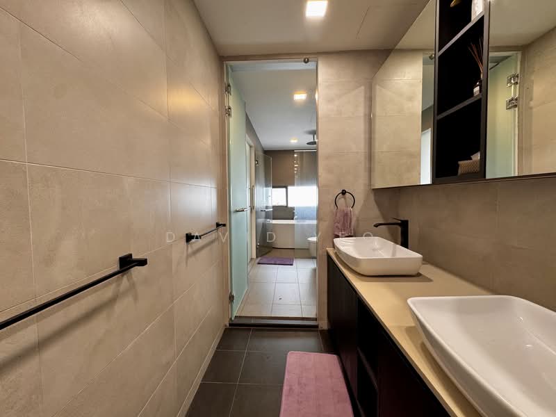 The Teneriffe Cluster House For Sale at S$ 3,900,000 | PropertyGuru Singapore - Bathroom