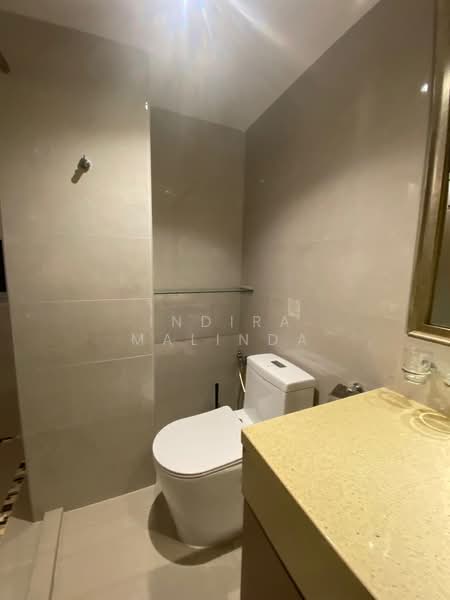 UE Square, 205 River Valley Road, 1 Bedroom, 775 sqft, Apartment For Rent, by Indira Malinda, 500081104 - Bathroom - PropertyGuru.com.sg