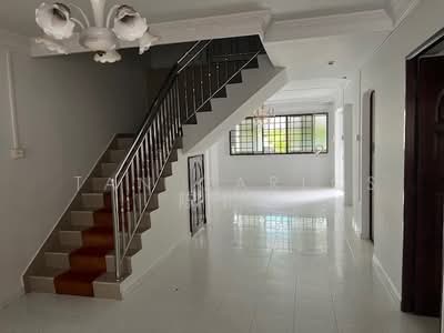 For Sale - 726 Jurong West Avenue 5