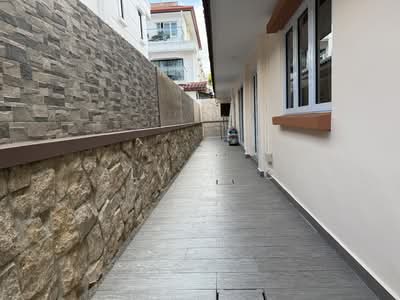 For Sale - ⭐️⭐️LANDED7772@ Springside Modern Corner Terrace