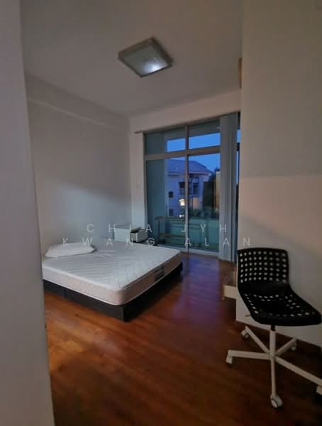 D'Hillside Loft, 31 Pasir Panjang Hill, 3 Bedrooms, 1,270 sqft, Condominium For Rent, by Chia Jyh Kwang Alan, 500081128 - Bedroom - PropertyGuru.com.sg
