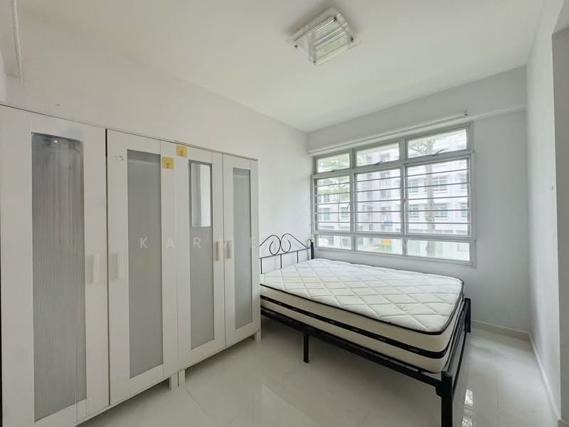 452 Yishun Ring Road HDB Flat For Sale at S$ 599,999 | PropertyGuru Singapore - Bedroom