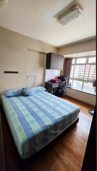 303D Punggol Place, 303D Punggol Place, 3 Bedrooms, 1,001 sqft, HDB Flat For Sale, by Robin Sim, 500081154 - Bedroom - PropertyGuru.com.sg